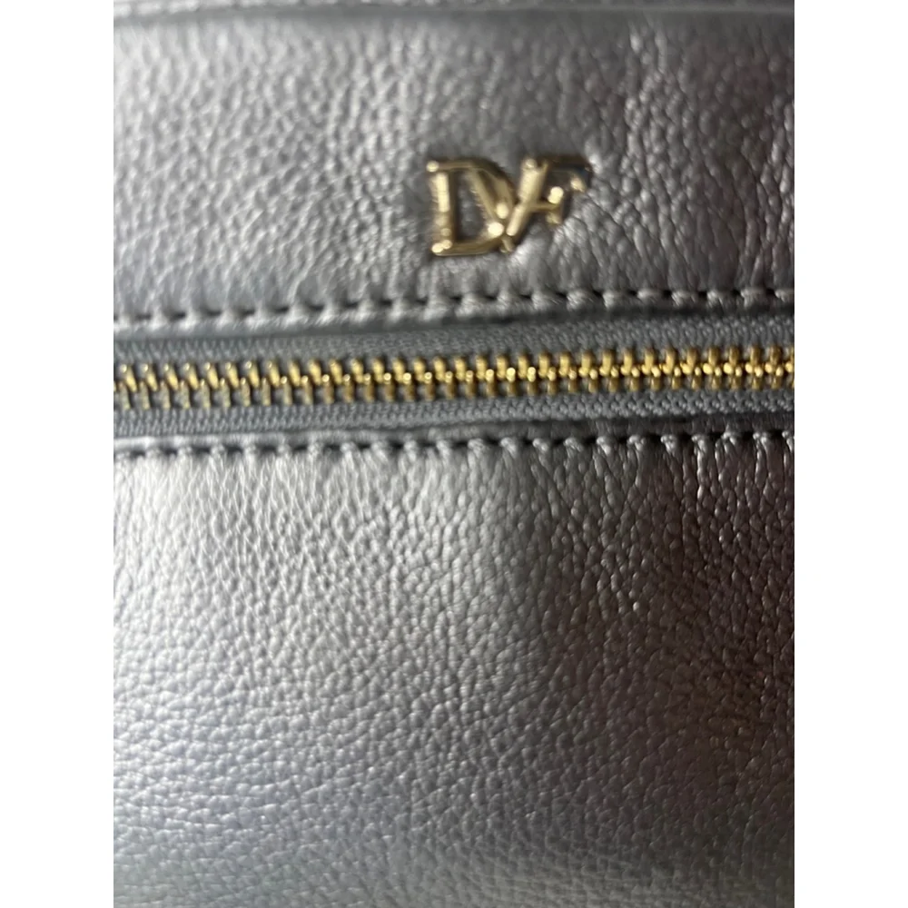 Diane Von Furstenberg Milo Mini Metallic Gray Crossbody Purse - Picture 3 of 13